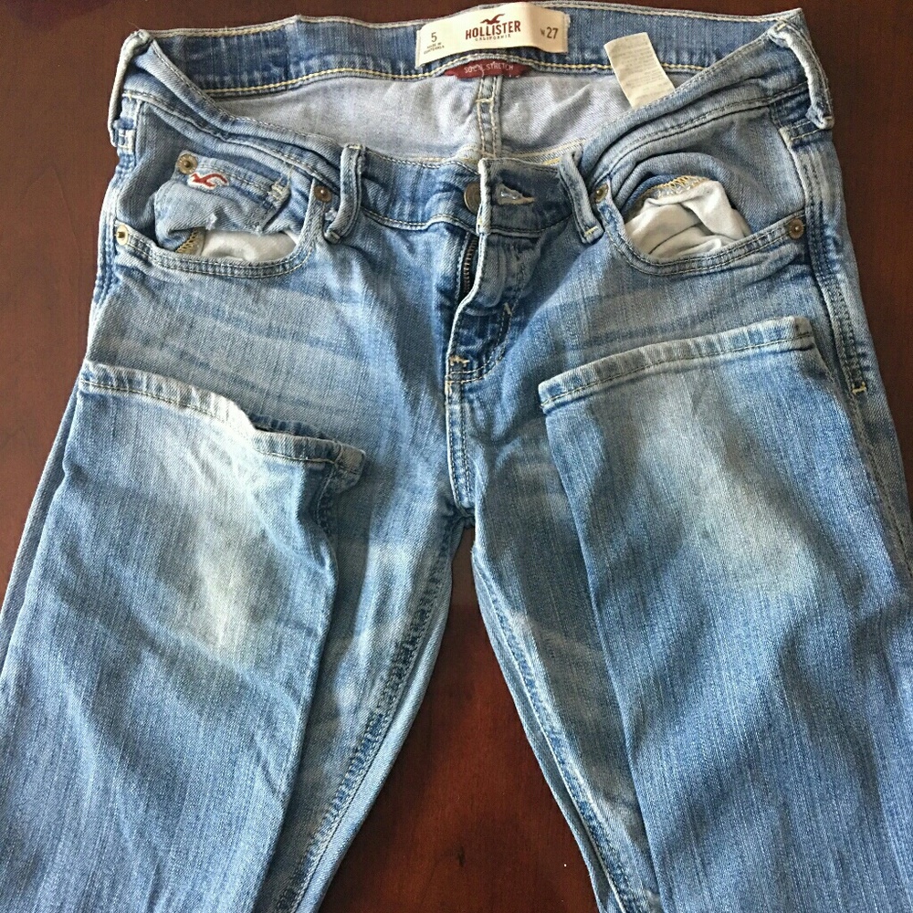 Hollister Light-Blue Light-Washed Boot Cut Jeans